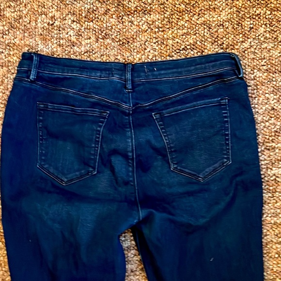 EUC PACSUN DARK JEGGING DISTRESSED - Size 10! - Picture 6 of 6